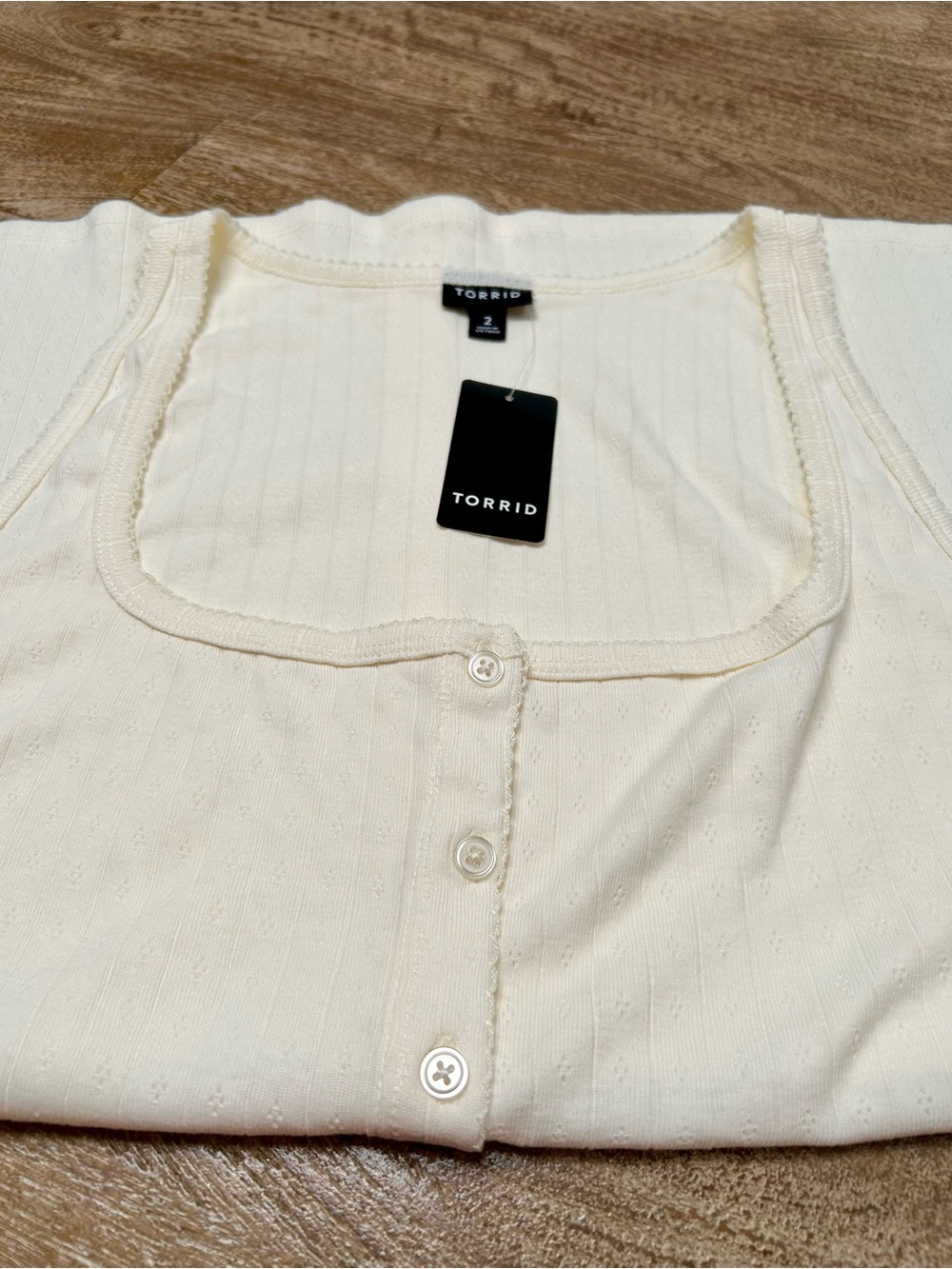TORRID TANK TOP, SIZE 2X, POINTELLE CREAM, BUTTON FRONT, SQUARE NECK, NWT